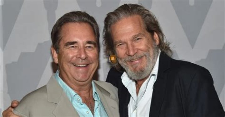 Abigail S. Koppel Bio (Wiki) ·