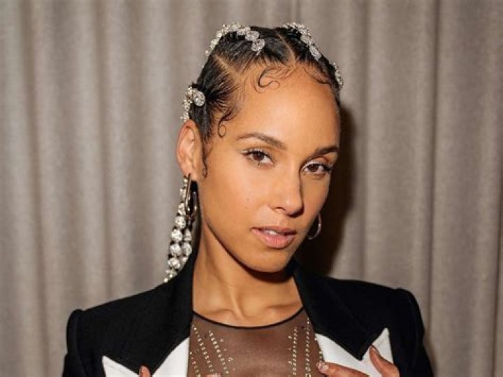 Unveiling The Magic Of Alicia Keys' Signature Braids: Discoveries And Insights