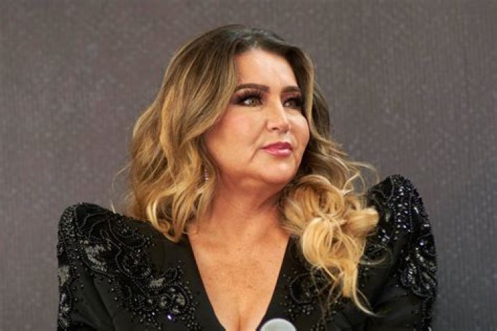 Unveiling The Story Behind Alicia Villarreal's Inspiring Marriage