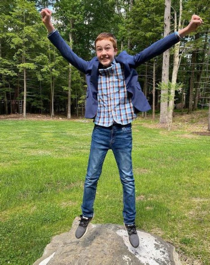 Discover Ames McNamara's Stature: Height Unveiled