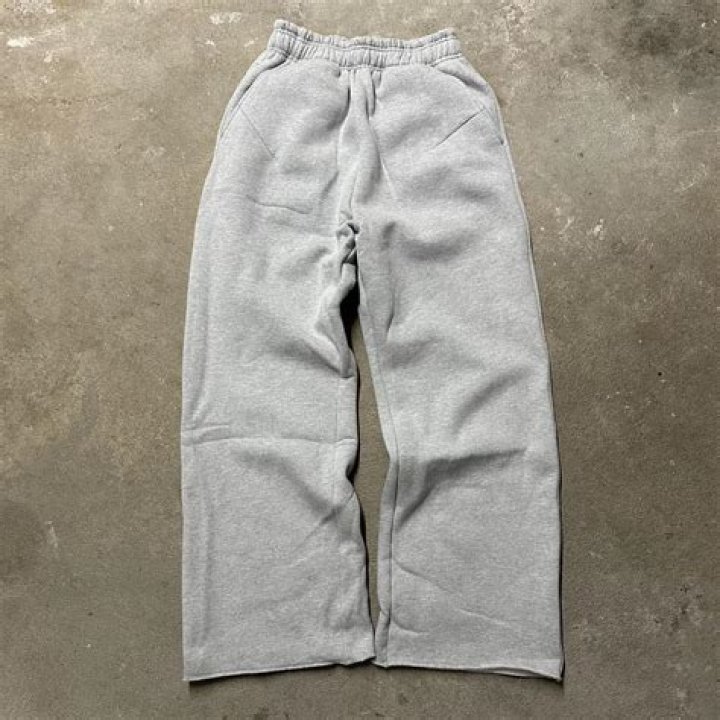 Get Cozy With Our Baggy Gray Sweatpants: Comfort And Style Combined