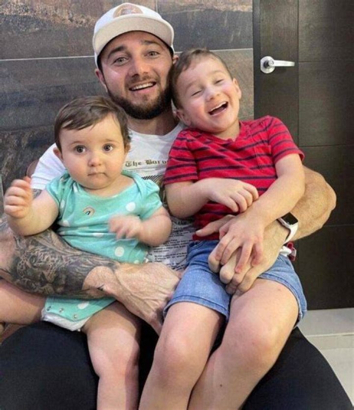 Beto Sierra - Age, Family, Bio