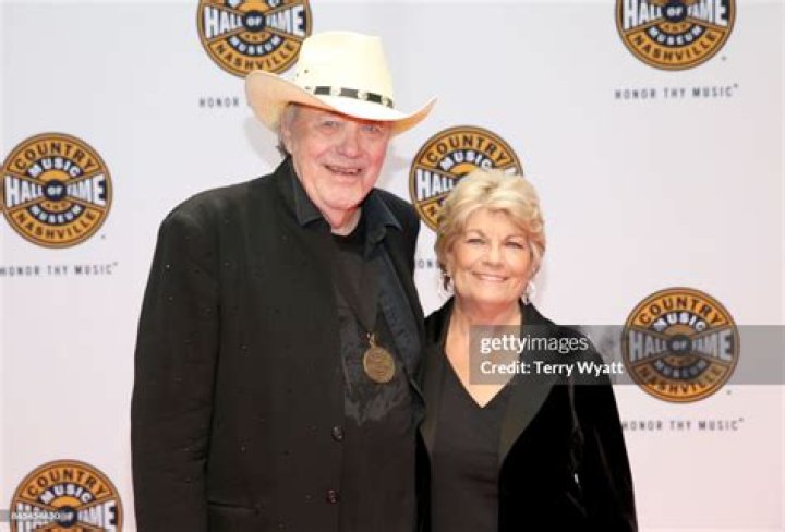 Bobby Bare's Wife And Her Impact On The Country Music Legend