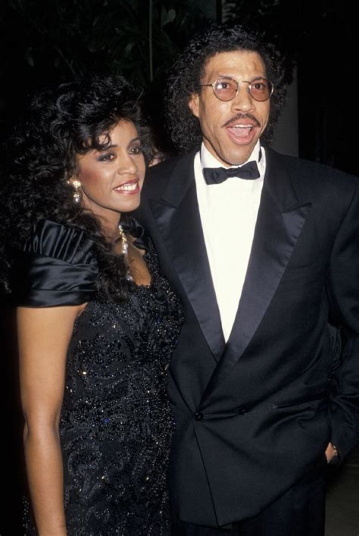 Brenda Harvey-Richie- Meet Ex-Wife Of American Singer-Songwriter, Lionel Richie ·