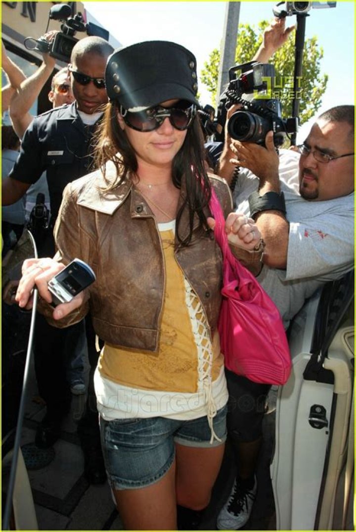 Britney Spears Paparazzi: Behind-the-Scenes Revelations