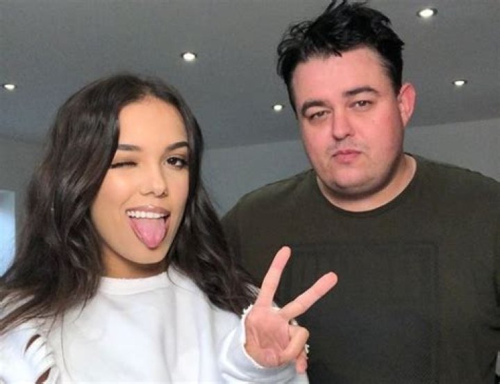 Unveiling The Inspiring World Of Daz Black's Girlfriend