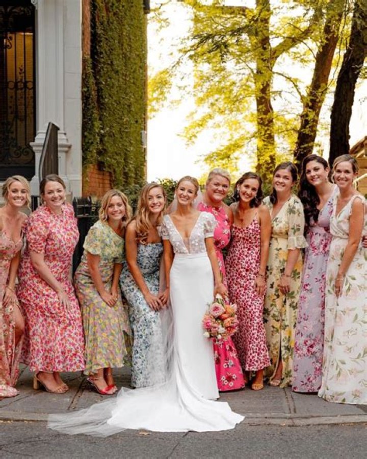 10+ Gorgeous Floral Dresses Perfect For Your Bridal Shower