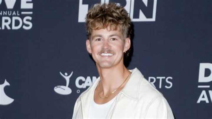 Has Alexis Sweet Tiktok Husband Died? Forrest Sweet Michigan Accident Death Cause ·