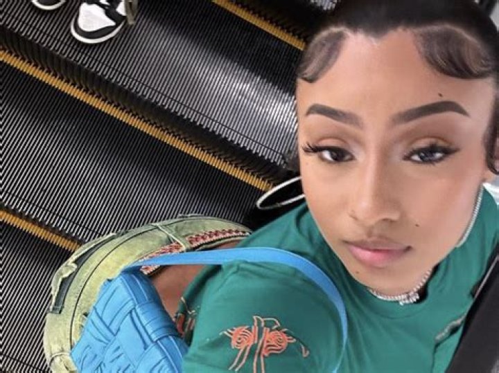 How tall is Rubi Rose?