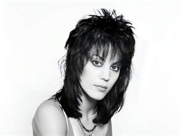 Uncover The Secrets Of Joan Jett's Love Life