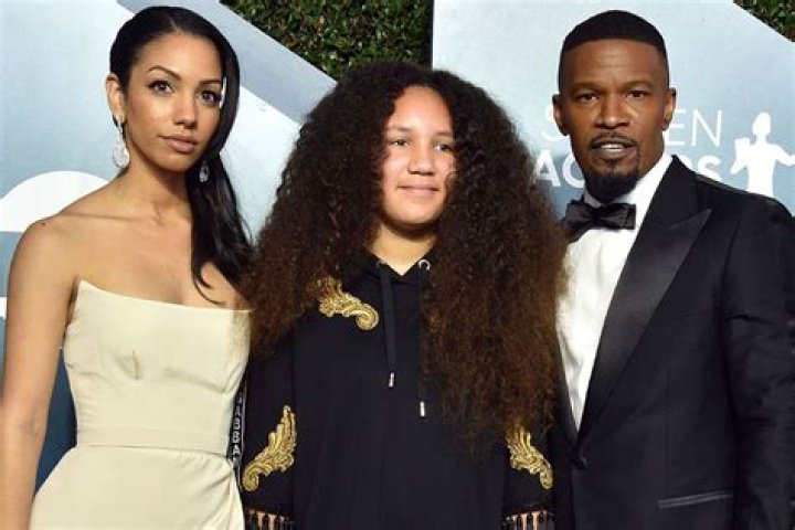 Is Singer Eric Robinson Father of Jamie Foxx? All The Confusions Answered! ·