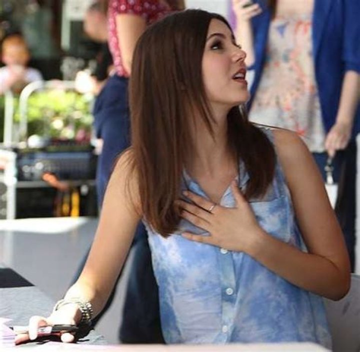 Is Victoria Justice Gay, Bi, or Straight? Whats Her Sexuality? ·