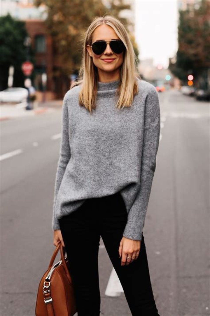 Style Guide: How To Pair Jeans And A Grey Sweater For A Chic Look