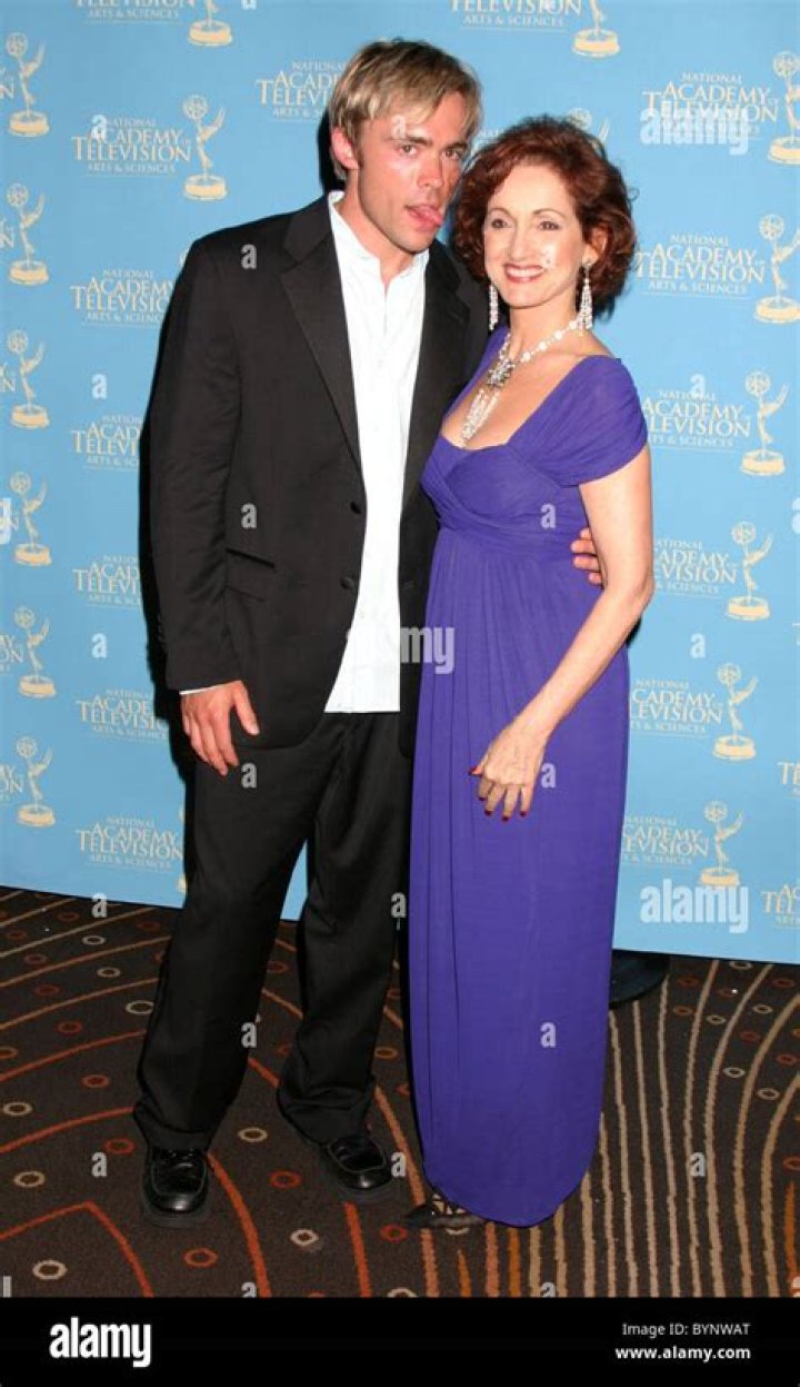 Unveiling The Hidden Genius Of John Paul Lavoisier's Wife