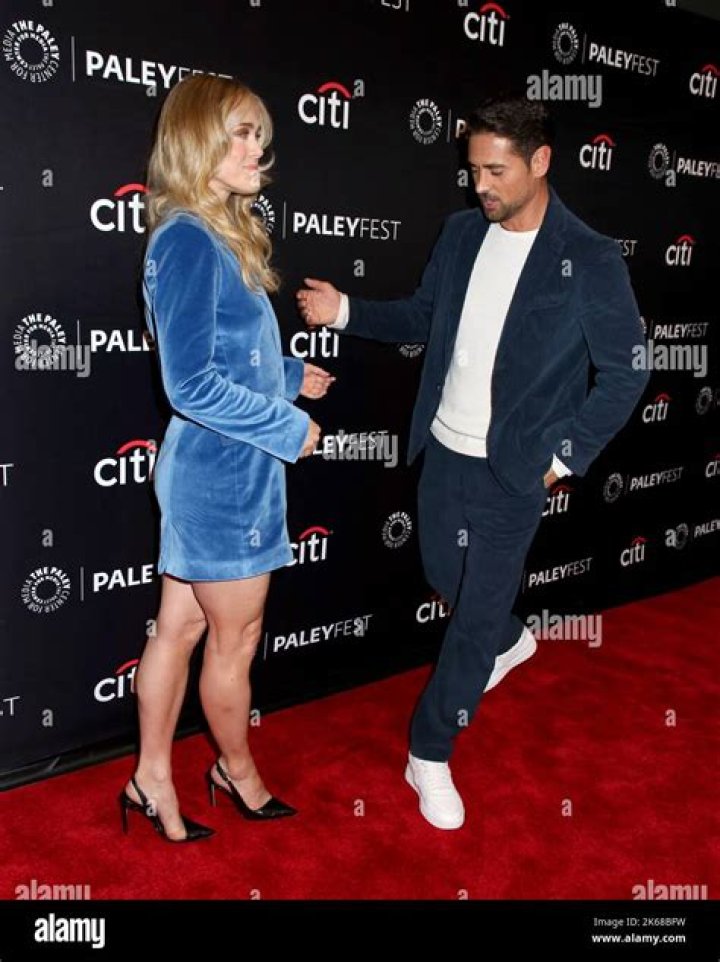 JR Ramirez And Melissa Roxburgh