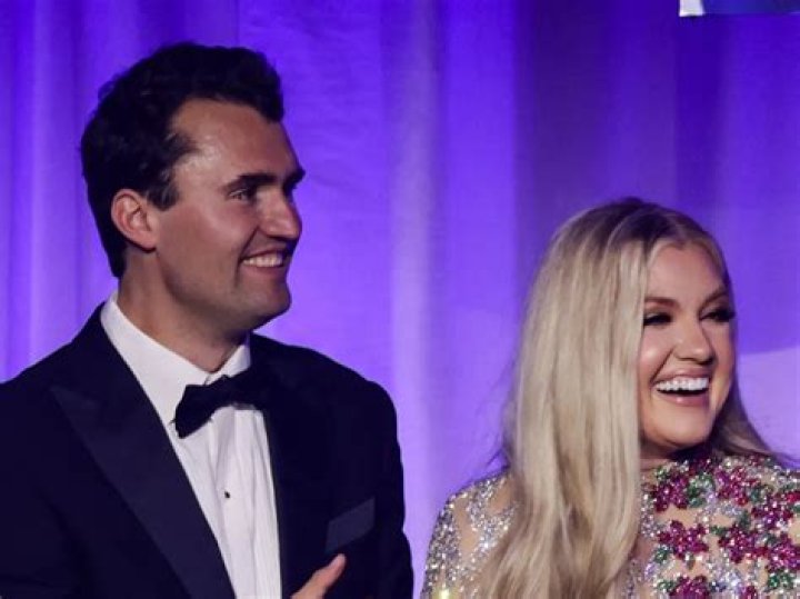 Justin Kirk's Relationships: Discoveries And Insights