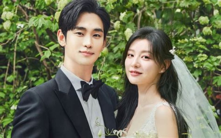 Exploring The Enigmatic Connection: Kim Soo Hyun And Kim Ji Won Dispatch