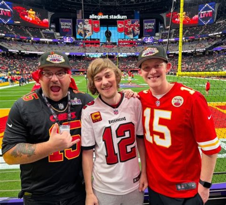 Lance Thirtyacre Biography, Age, Height, Family, Girlfriend, Net Worth, YouTube and Career ·