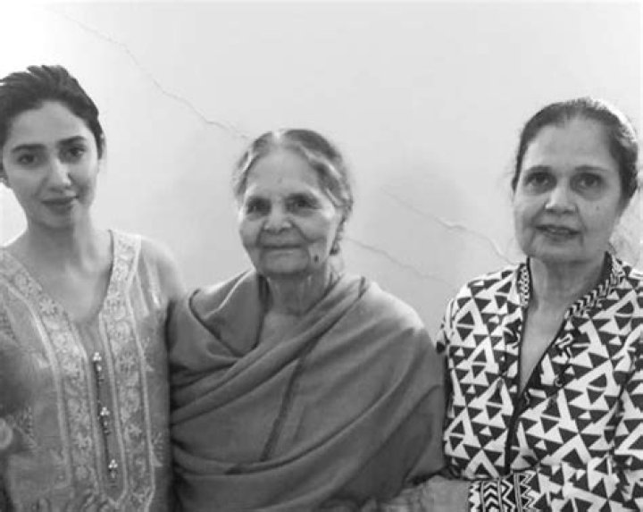 Uncovering The Inspiring Story Of Mahira Khan's Parents