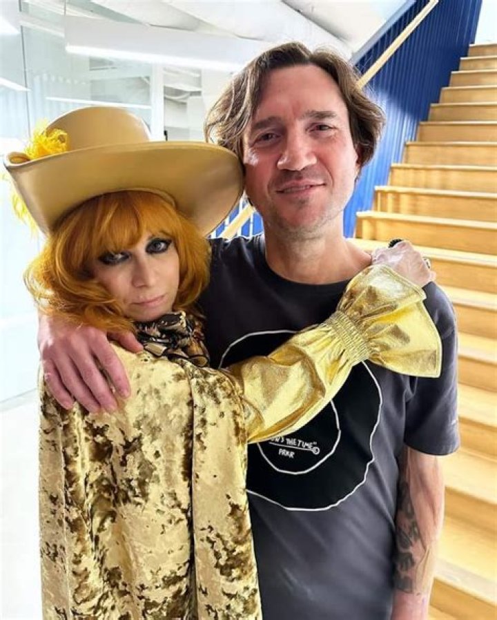 Everything To Know About John Frusciantes Girlfriend 2022 ·