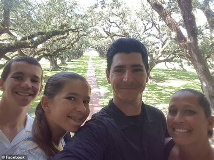 A Family United In Hollywood