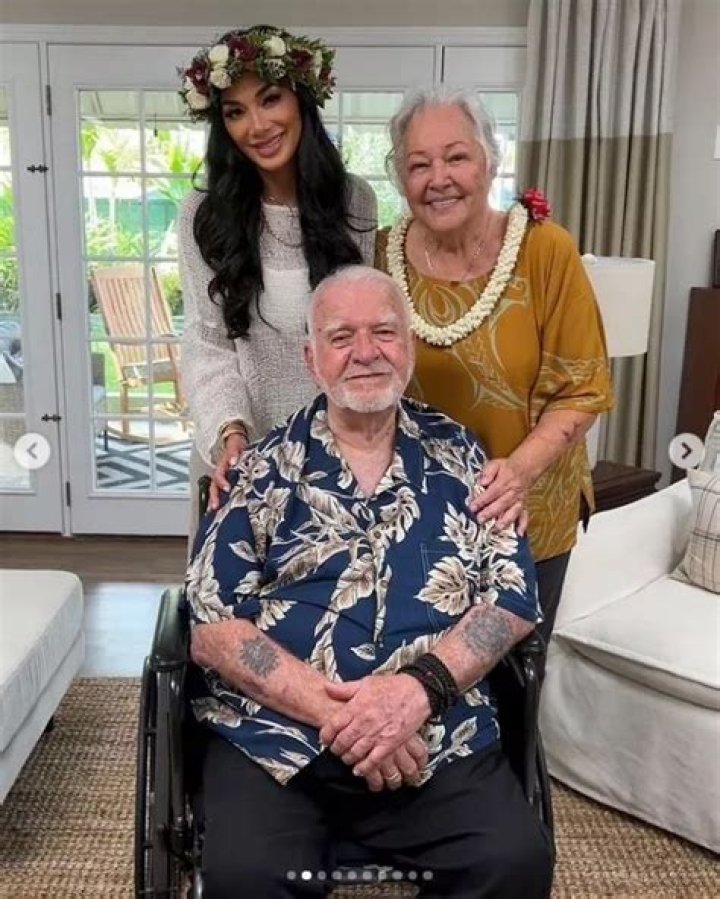 A Journey With Her Parents