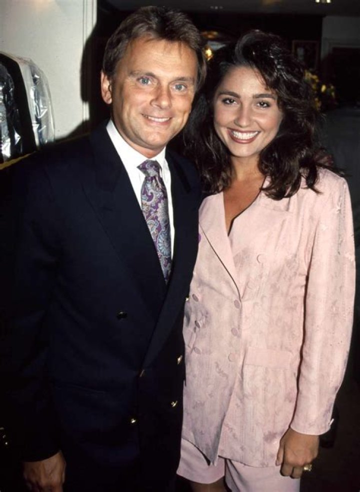Pat Sajak's Wife Lesly Brown is a Mother of Two Children; What's her Net Worth? ·