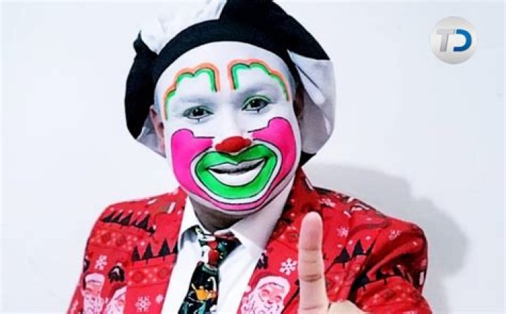 Unmasked Beauty And Expressive Style