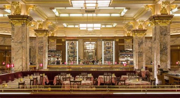 Unveiling Culinary Gems: Piccadilly Restaurants Explored!