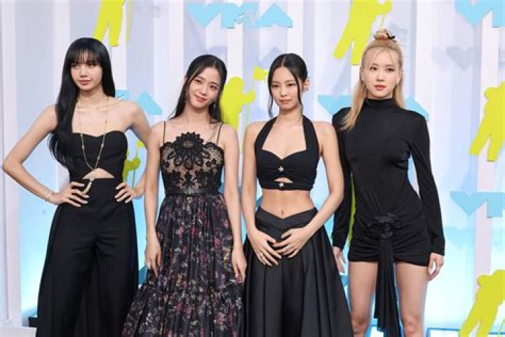 Ros (BLACKPINK): Profile, Age, Birthday, Height, Weight