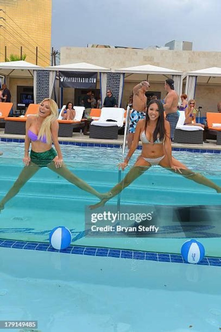 Explore Sapphire Pool & Dayclub Through Mesmerizing Photos