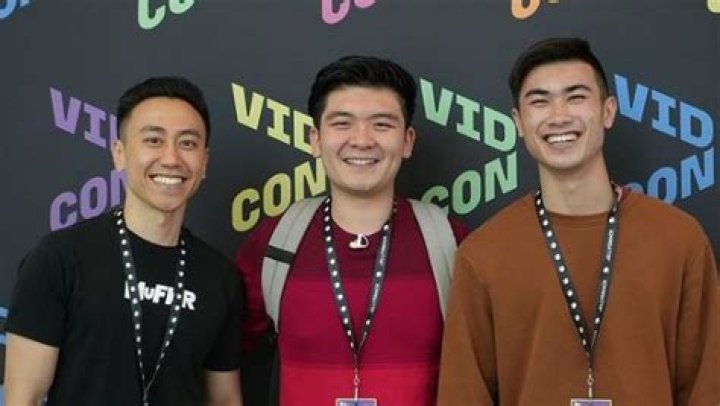 How to Measure Steven He's Height