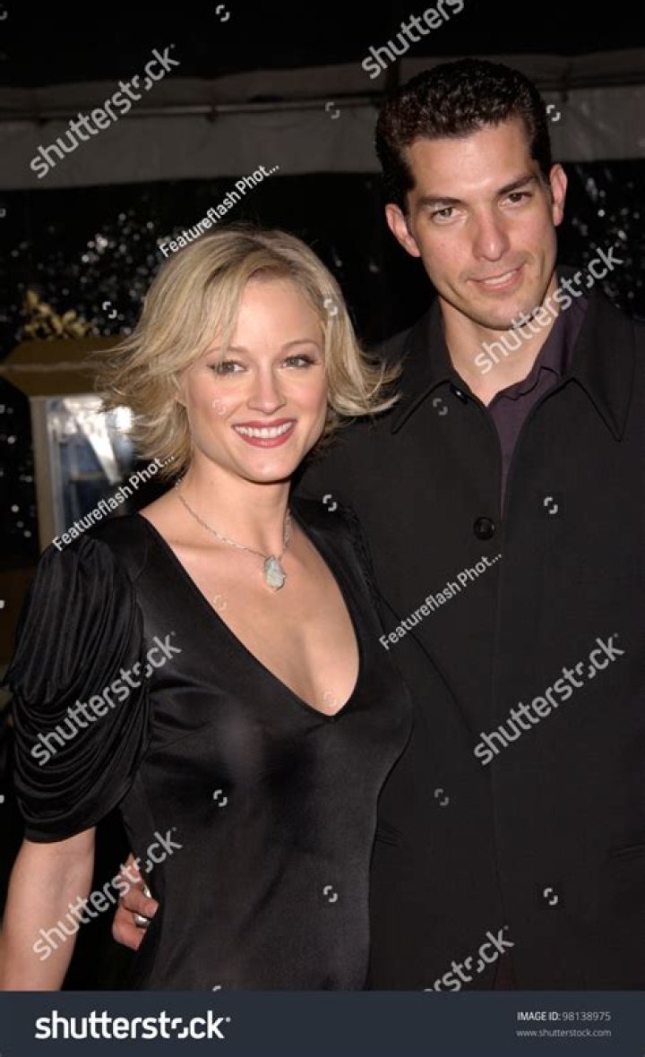 Unveiling Teri Polo's Partner: Discoveries And Insights