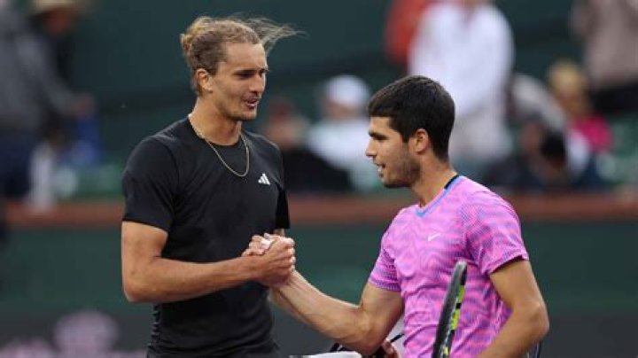 Theres no other Grand Slam like this, Alexander Zverev thanks the crowd for their support f ·