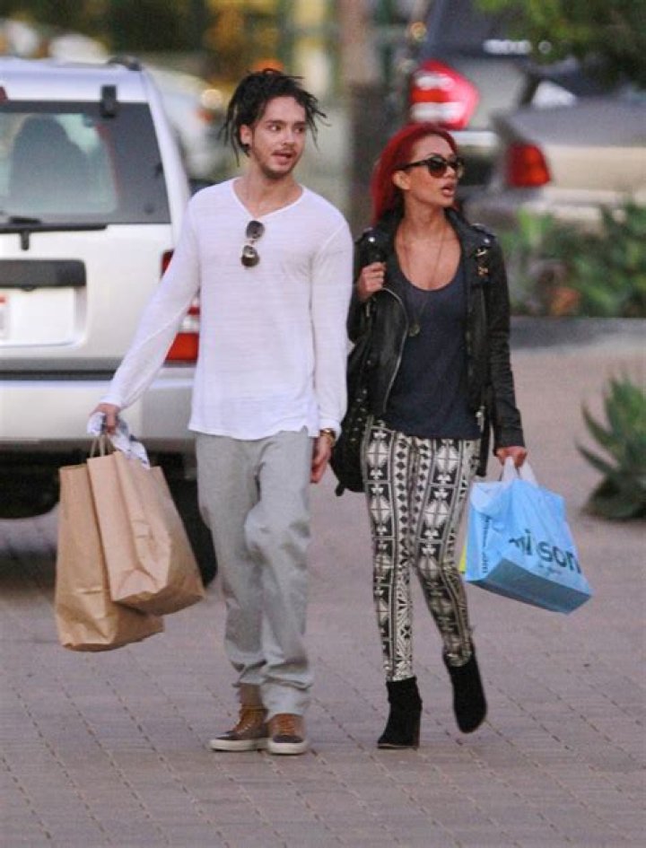 Unveiling The Enchanting World Of Tom Kaulitz And Ria Sommerfeld: Love, Style, And Influence