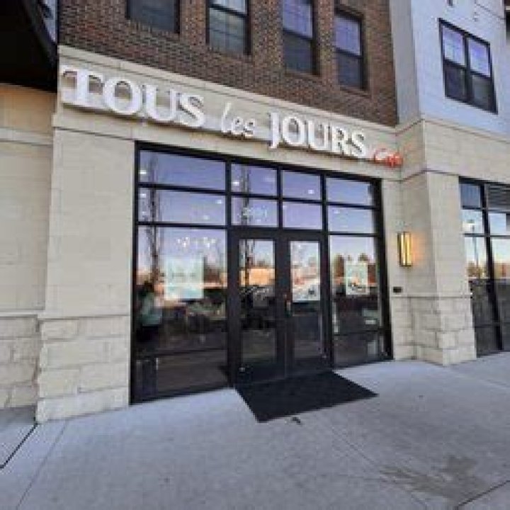 Exploring "Tous Les Jours Columbus"