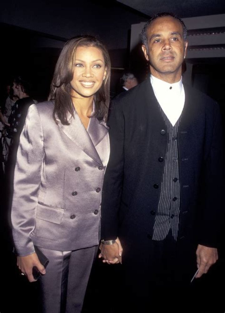 Who Is Vanessa Williams Husband: Exclusive Details Revealed