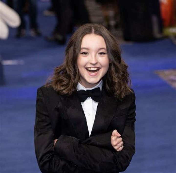 What Happened To Bella Ramsey Teeth? Health Update Parents And Instagram