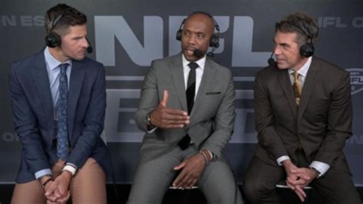 Who are the Dolphins-Titans announcers on ESPN? All about NFL Week 14 MNF game's coverage