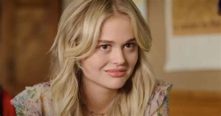 Who is American Actress, Emily Alyn Lind Currently Dating? Know About Her Love Life ·