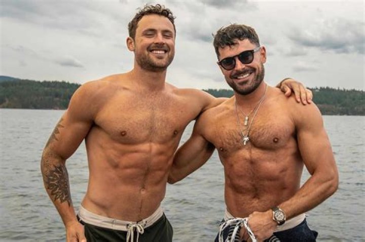 Who is Zak Steiner Dating Now ·